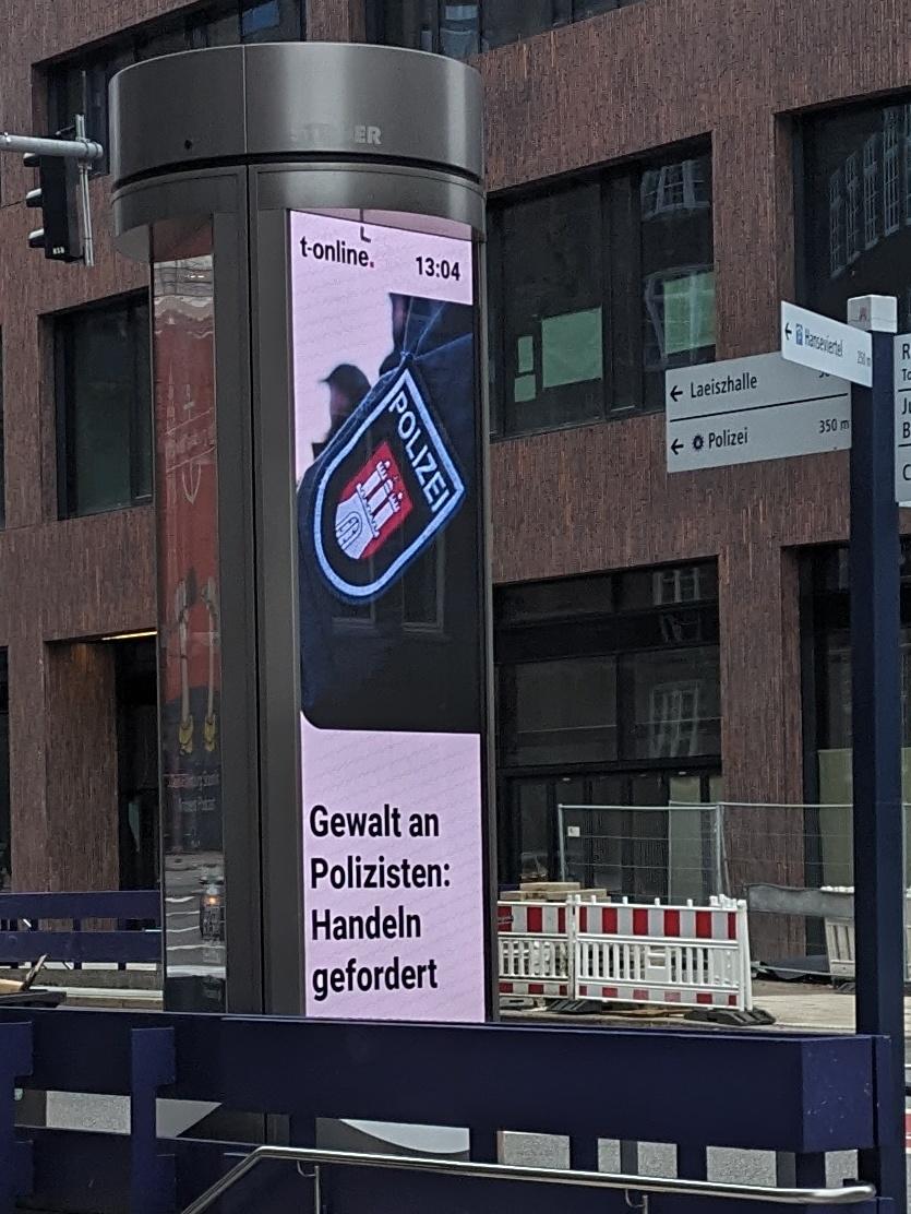 für mehr gewalt an Polizisten !