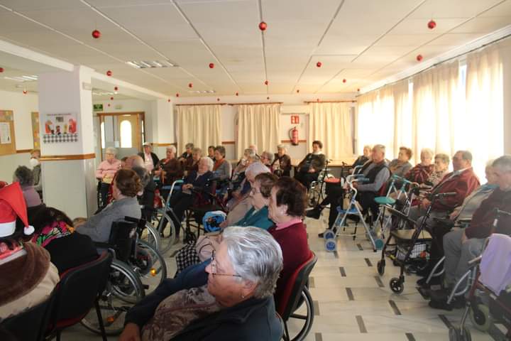 Esta mañana hemos dado un repaso a las noticias más destacadas que hemos tenido durante 2.023
Hemos pasado una mañana muy entretenida recordando los acontecimientos que hemos vivido este año.