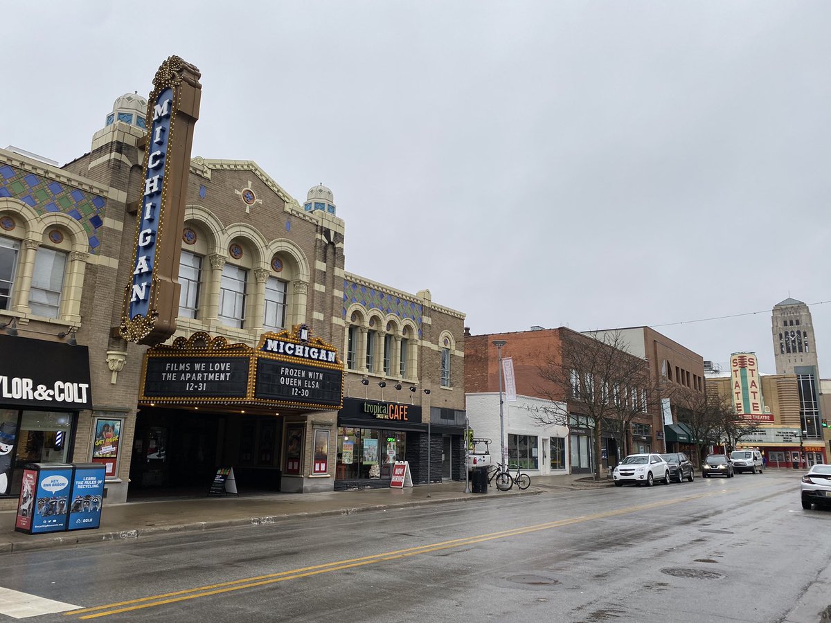 north0fnorth's tweet image. is there anything better than old school midwest urbanism