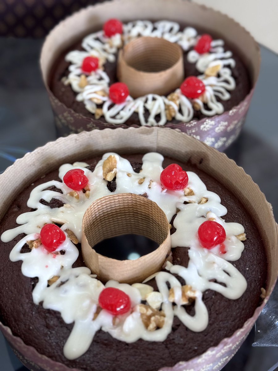 kimxserenity's tweet photo. Pidan sus tortas para el 31 @sugarboxesve 04249516394 💖 https://t.co/1QdeQBjTF4