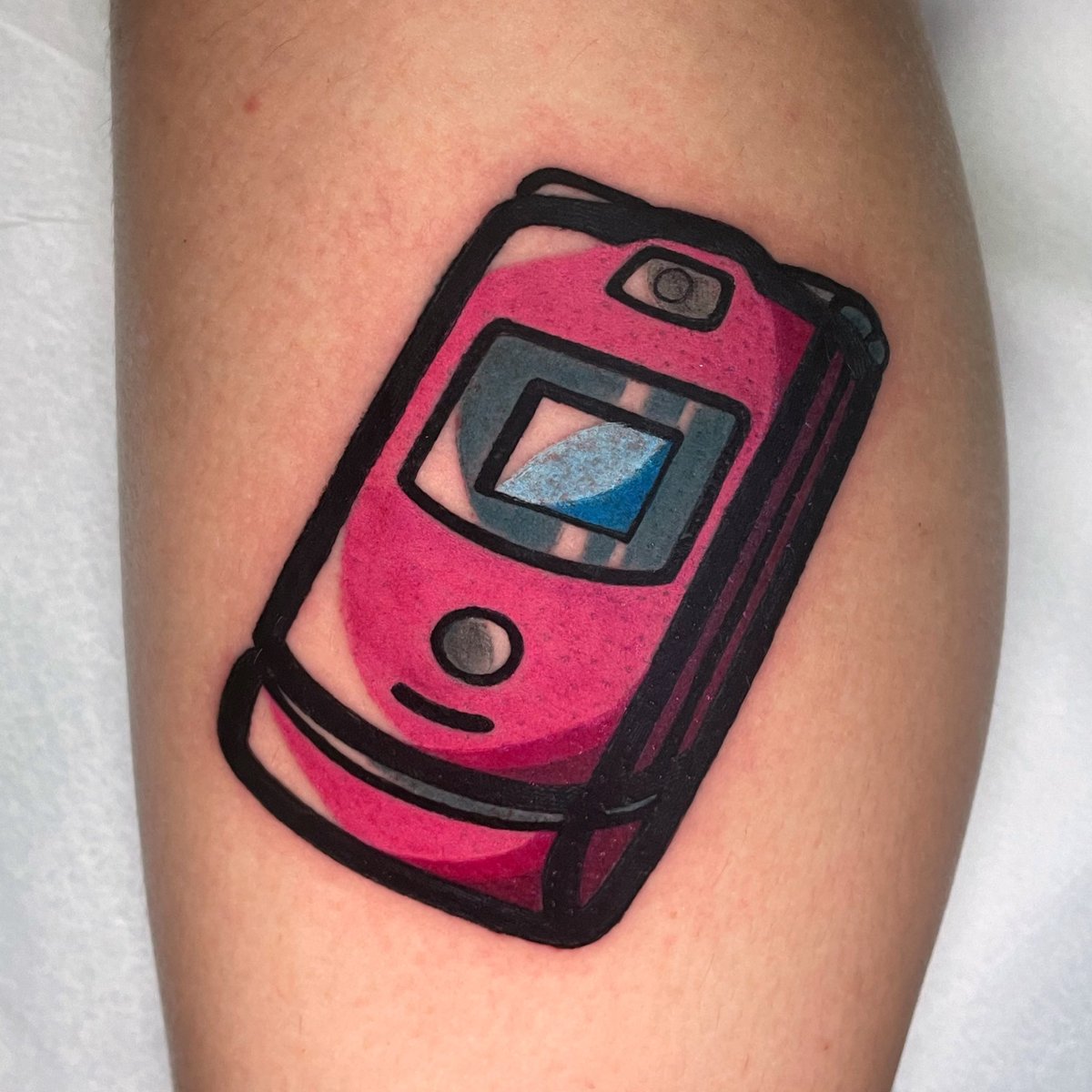 rothiertattoo's tweet photo. Tentando viralizar meu trabalho antes do ano acabar 🤙🤙🤙🤙🤙 

Bold will hold!!!! https://t.co/6lJ6d2DjX5