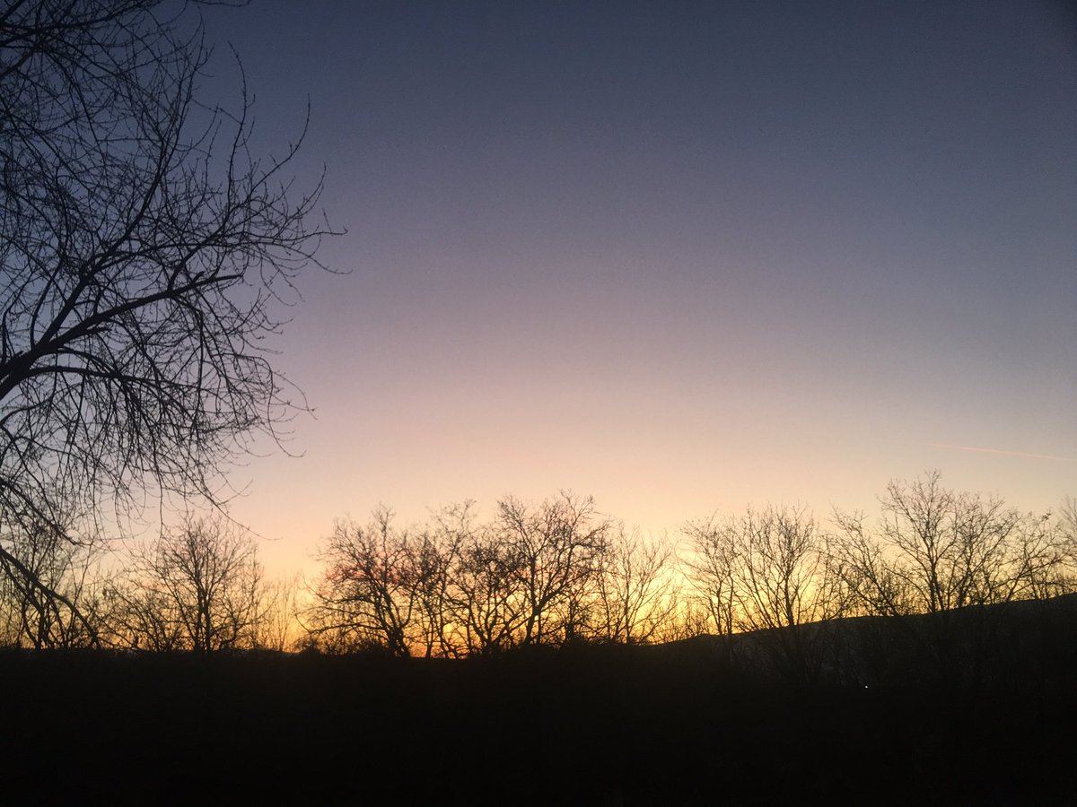 BokiliKa's tweet image. Mnogi dragi ljudi se preselise na bolje mesto #nebo