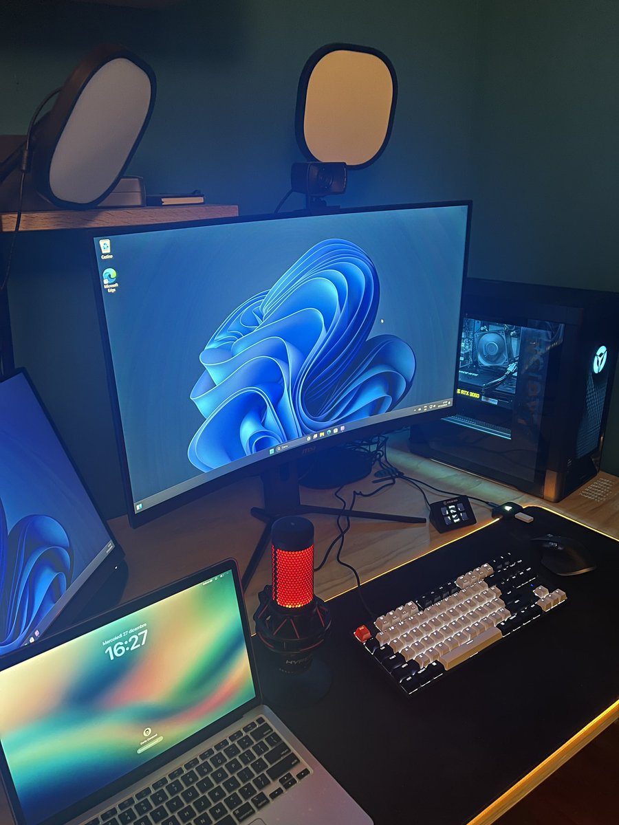 SpaceCodingX's tweet image. 🚀 #Coding and #streaming station !