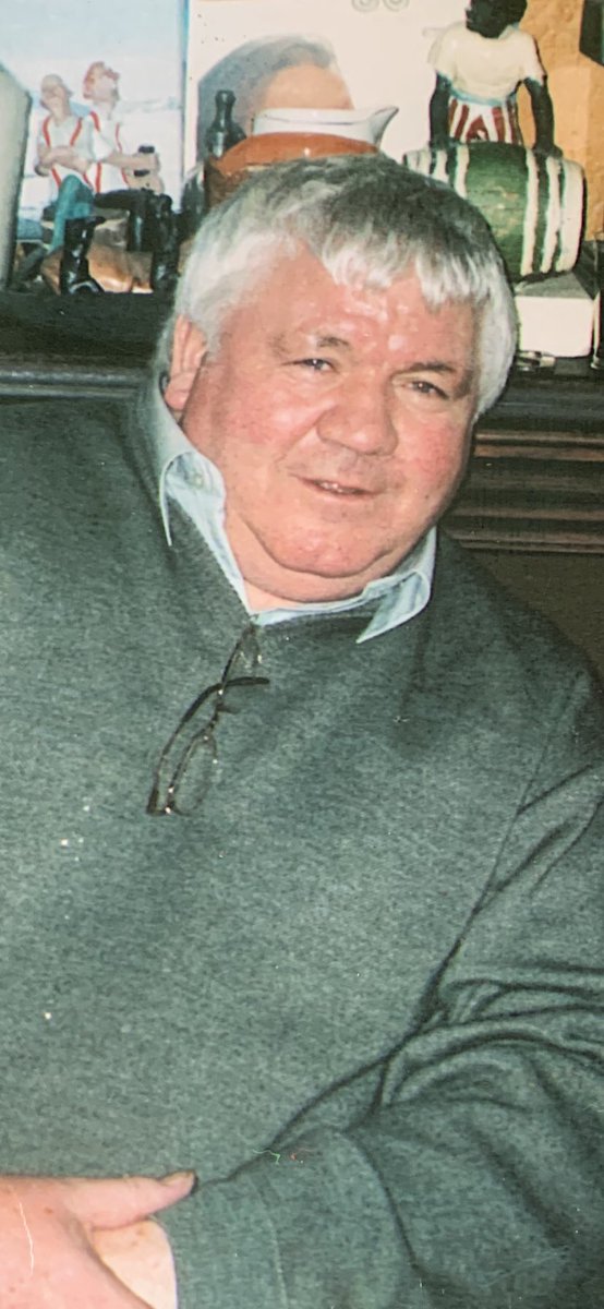 SnowSnowy5's tweet photo. Remembering the big man happy birthday Da sadly missed https://t.co/bVdMd30qkk