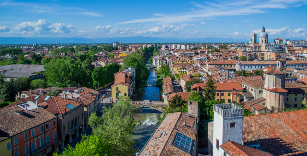 2Isecap's tweet photo. The path to Padova 2030 – climate neutral city – takes a new step.
Read more: https://t.co/1XvWCkFdrS
#2ISECAP #H2020 #livingLabs #OLLD23 https://t.co/prihDdvx95