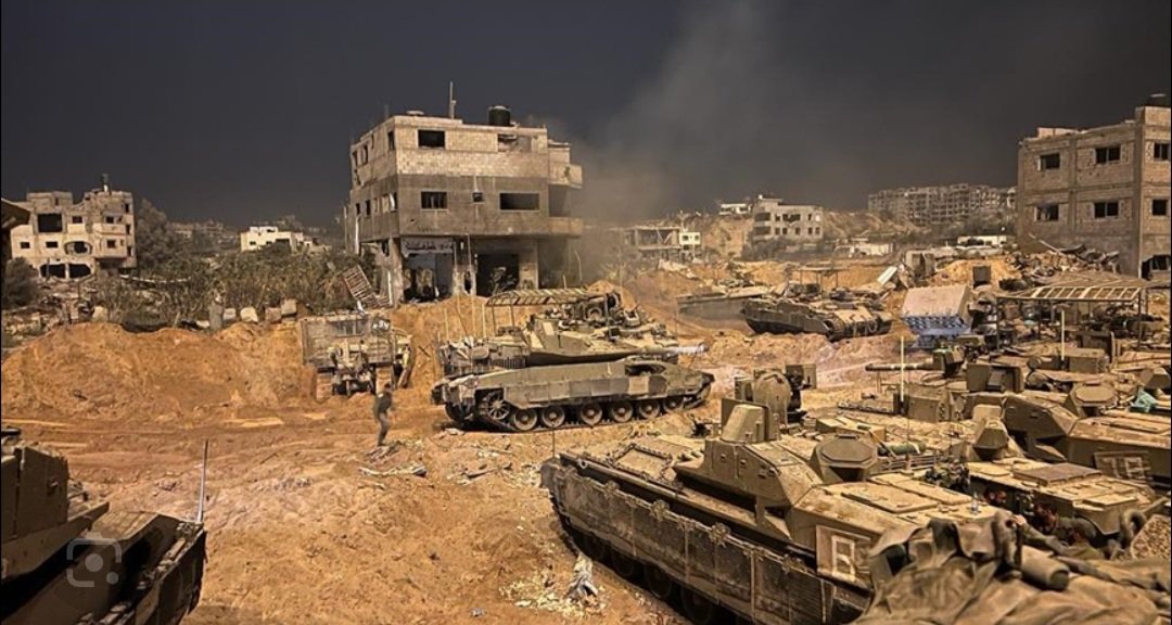Israel is expanding ground offensive into central #Gaza #refugeecamps

#IsraelPalestineWar #war