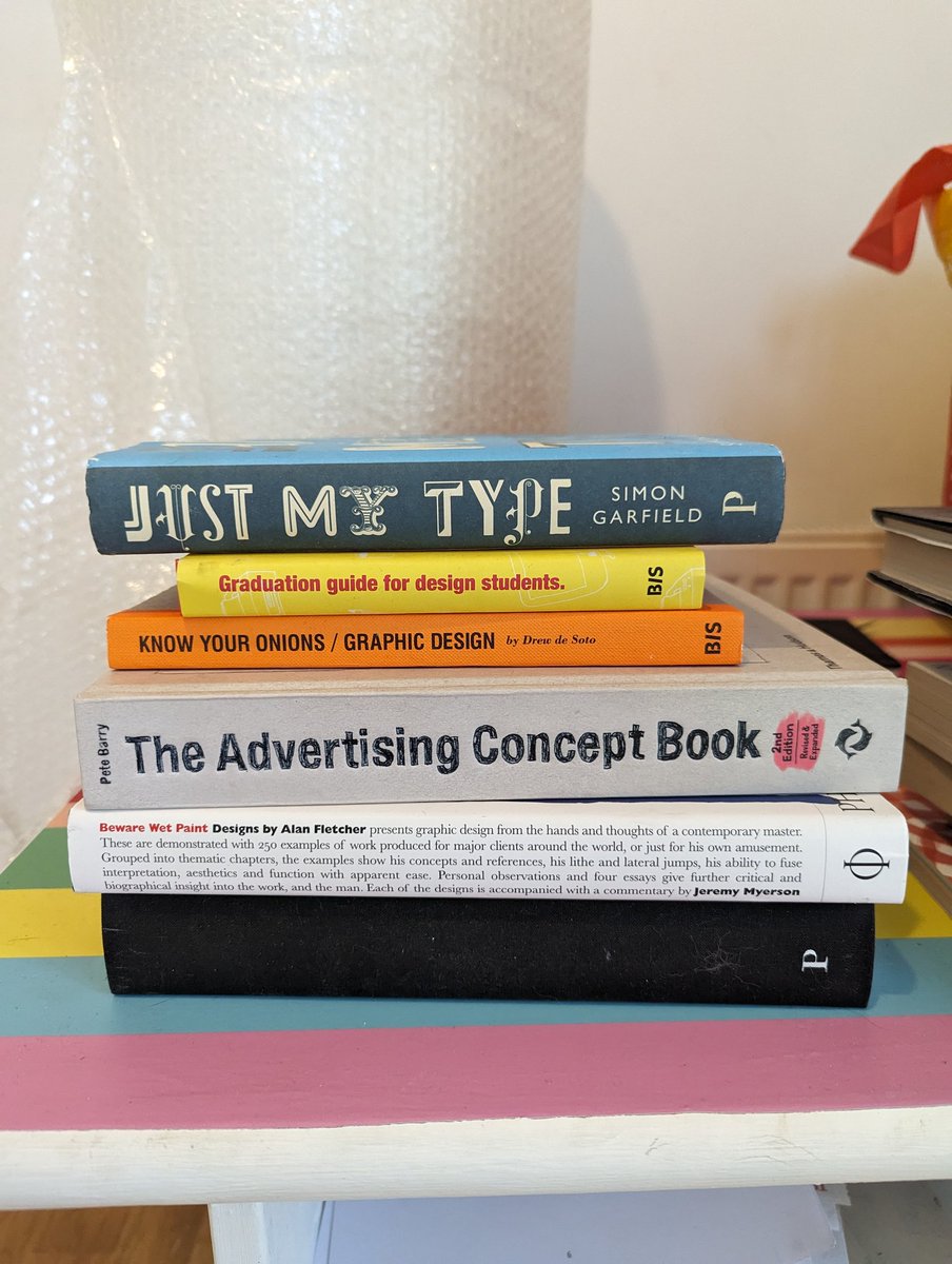 hannahsaywhaat's tweet photo. Any ad/design folk want some books? #AdTwitter https://t.co/76Vll3WR0M