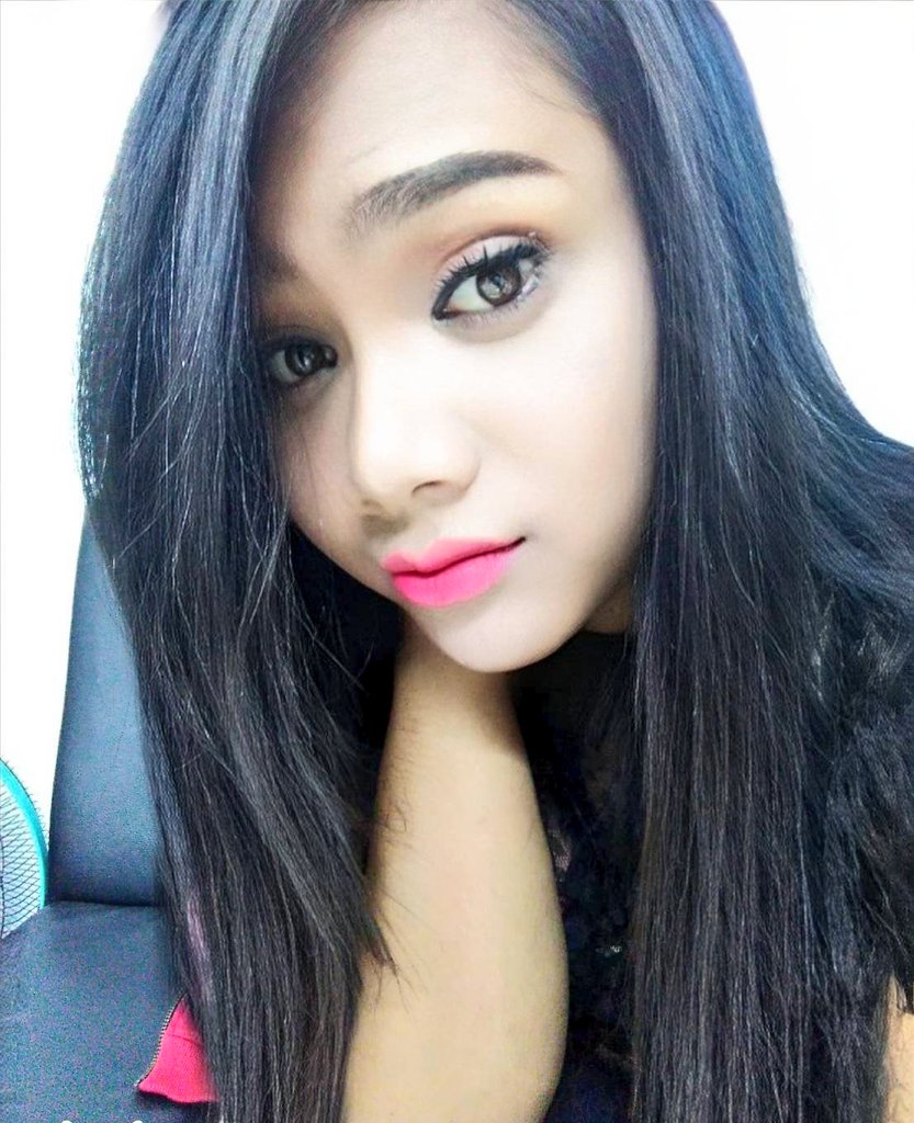 คุณหนูเบลล่า นางฟ้ากลางคืน (สาวสองสตูล) tweet media
