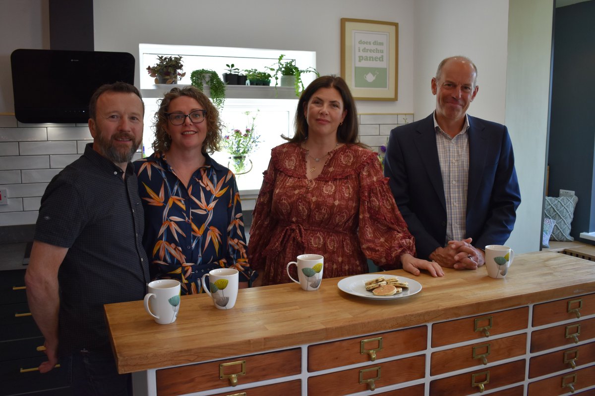 Love It or List It tweet media