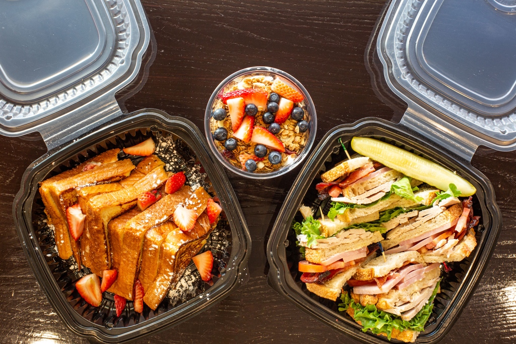 FamousToastery tweet media