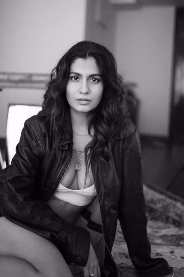 GCXdGGDXoAAYJ2v?format=jpg&name=900x900