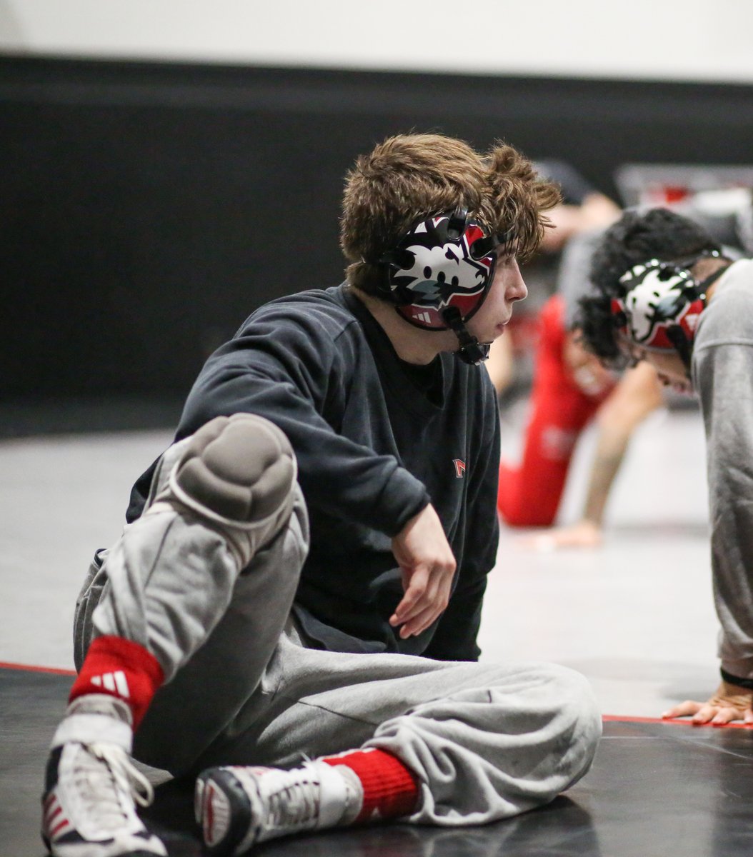 NIUWrestling's tweet photo. Ready for the weekend https://t.co/rXKh4mvwxy