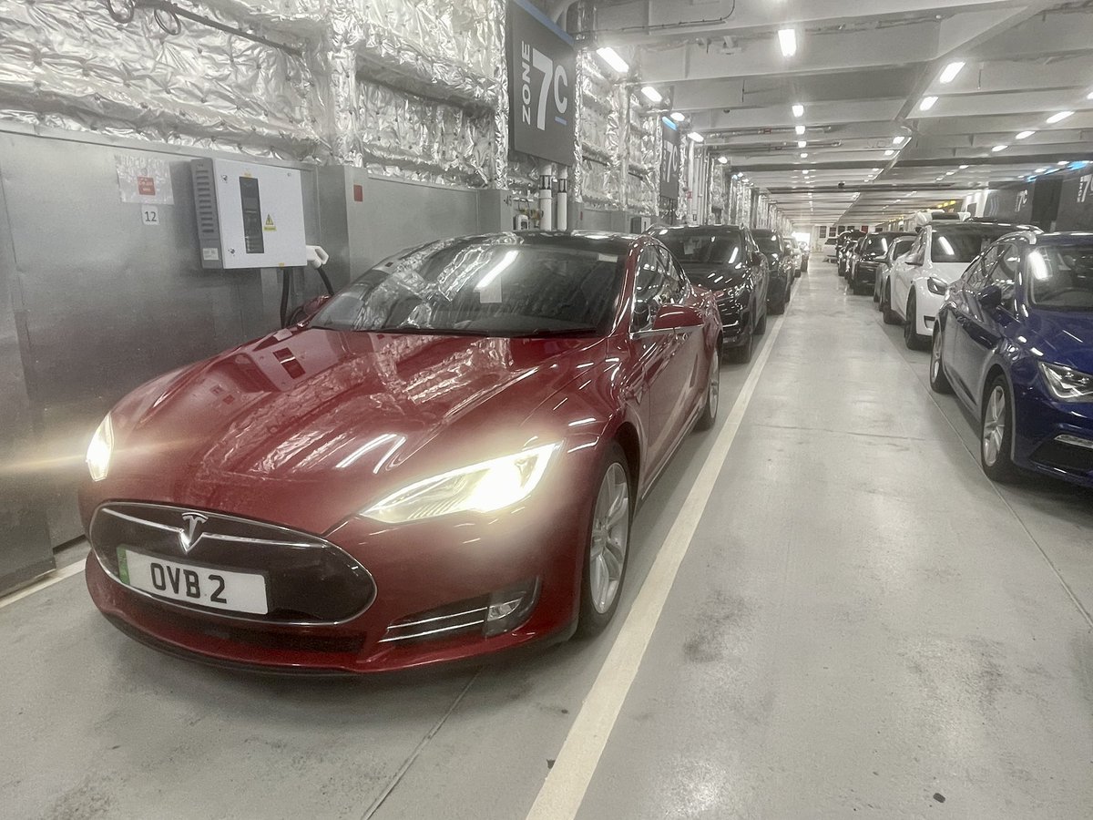 ovanbilsen's tweet photo. @EpicWinningMaz Rode my MS 85 to Holland 🇳🇱 and took the ferry for the first time in about 20yrs instead of the Eurotunnel. Even though they have chargers onboard, @POferries don’t have them available for passengers anymore 😢 https://t.co/qX9tFuXLQe