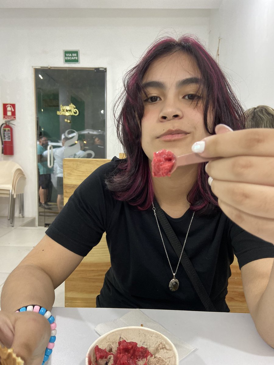 💀 boston rex tweet media