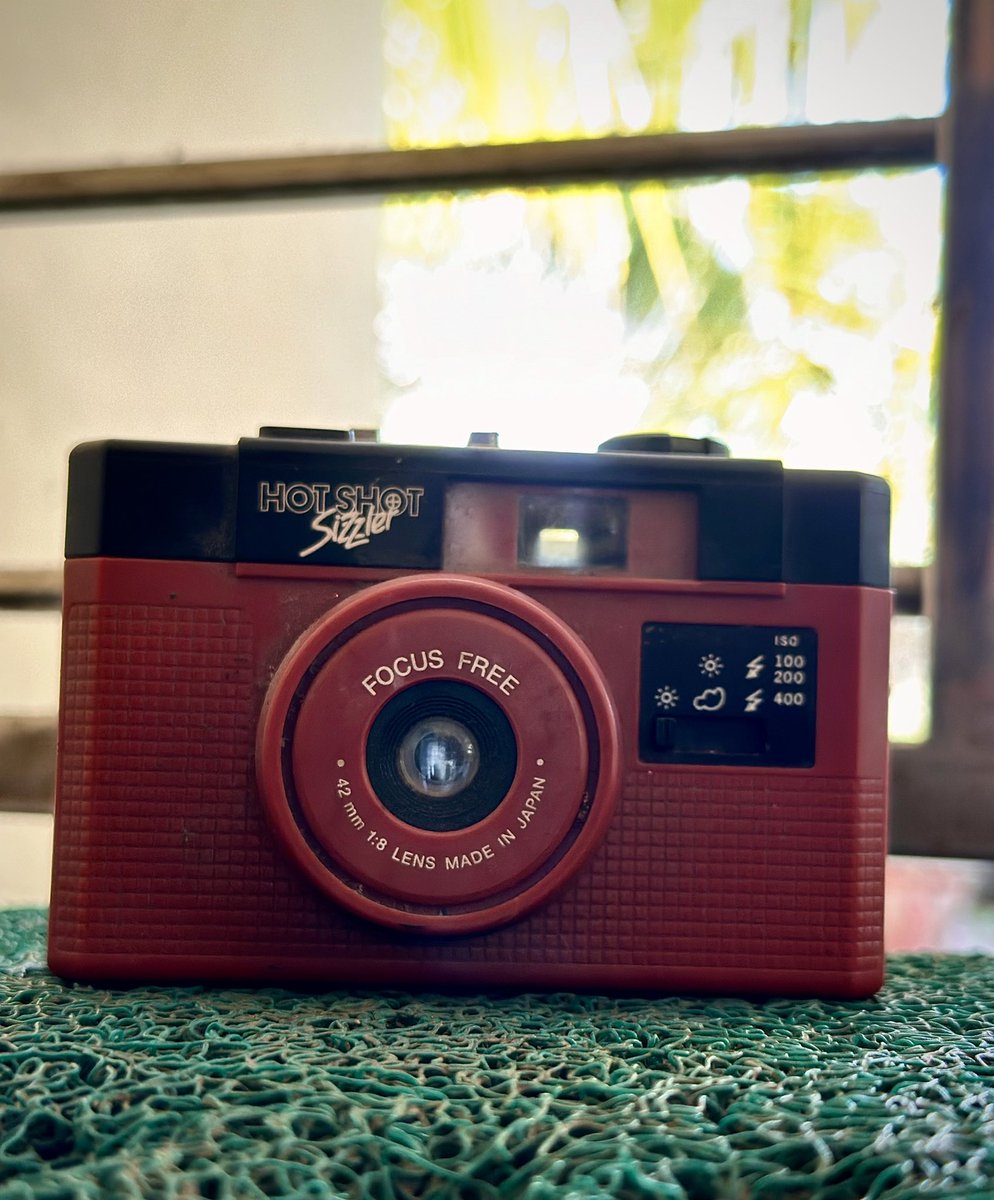 nethraprashant's tweet photo. Old is gold #camera #old https://t.co/azSx1334ch