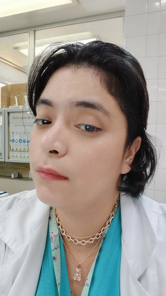 MissPhantomhive's tweet photo. Ya que me crezca la pela porfavor.🥹 https://t.co/ZBq6Z7JdTU