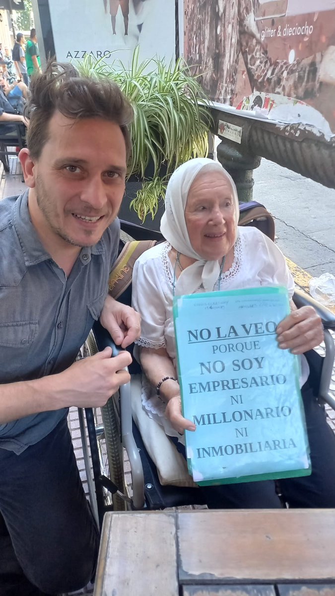 ceprodh's tweet photo. Norita y las Madres se sumaron en Plaza Lavalle a exigir ¡Paro General Ya! https://t.co/EfQqvHMNop