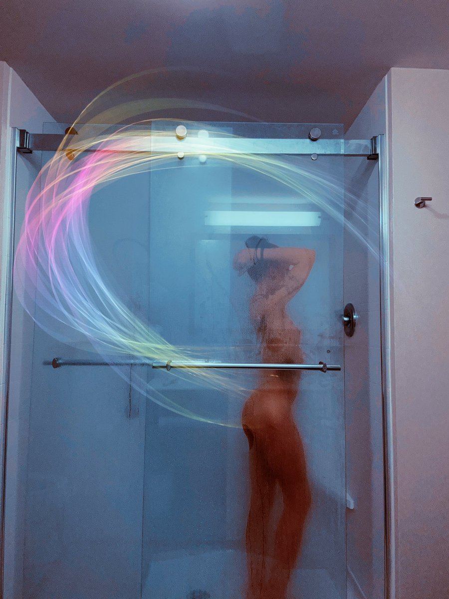 ReeceMansonGrey's tweet photo. Would You Follow Me Into The Shower? 🧼 #shower #followme #punk #goth #alternative #gothic #soapup #nsfw #adut #girls #tattoo #piercing #abs #fit #skin #showertime #joinme #reecegrey #rottenforgotten #dark #spooky https://t.co/6yqZ3Q2L7B