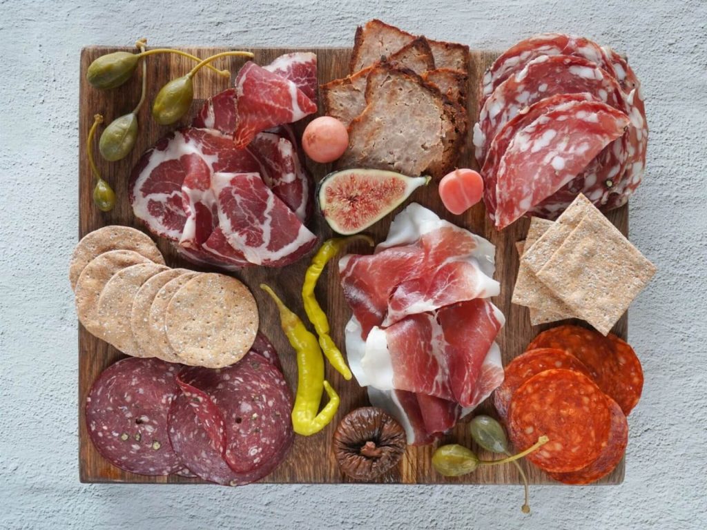 Charcuterie on your menu this holiday? Buy the best: worldcharcuterieawards.com/awards/award-w… 🌟

Tag &amp; send us your Charcuterie pics - we’re running a contest in '24 to find the best!

#WCA2023 #charcuterie #curedmeat #worldwide #awards #winners #holiday #holidays #charcuterieboard #Competition