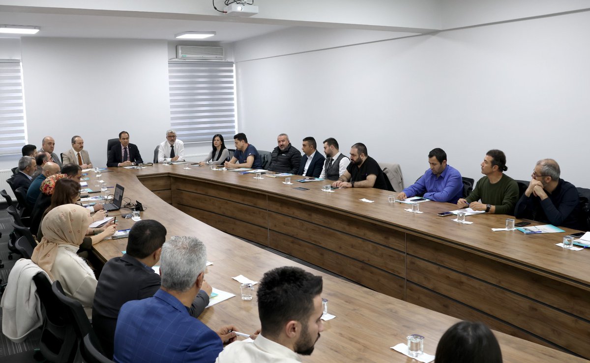 kayseriism's tweet photo. 2023 Yılı 4. İl ASKOM (Acil Sağlık Hizmetleri Koordinasyon Komisyonu) Toplantısı Gerçekleştirildi.
https://t.co/9BfTgtsH1l
@Dr_Mehmet_Ersan
@ksmgovtr
@sbshgm
@saglikbakanligi
#ASKOM https://t.co/qRzY1Dq6X2