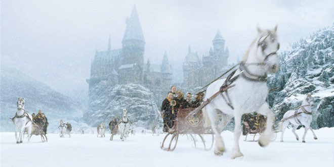 cisimlendi's tweet photo. Hogwarts şu an böyle görünüyor❄️ https://t.co/axOz648SHL