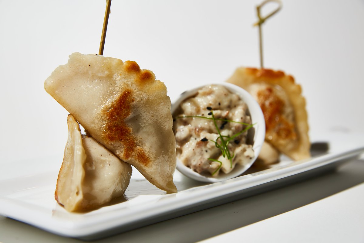 Looking for something different to serve family and friends on #NewYearsEve or New Year’s Day?  Try our Crispy Edge Gourmet #Potstickers!  They are fully cooked and ready to eat.  Visit the store locator on our website to find product in your area!  crispyedge.com/where_to_find/