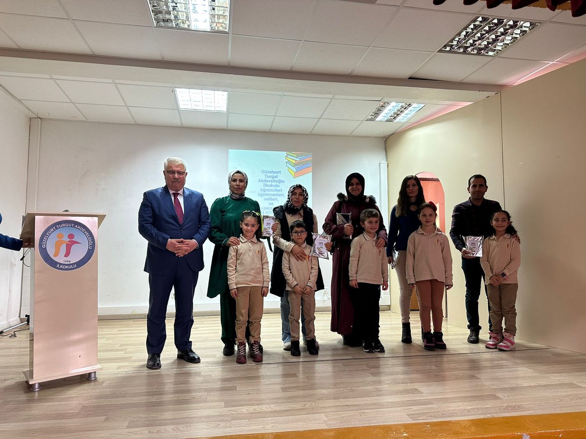 nevsehirmem's tweet photo. “EKRANDAN KİTABA GEÇ” PROJESİNDE ÖĞRENCİLERİMİZDEN ANLAMLI HEDİYE 

📌Bakanlığımız tarafından başlatılan #dilimizinzenginlikleri projesinin hedefleri doğrultusunda İl Müdürlüğümüzce hazırlanan “Maarif 50“ projemizin alt projesi olan ve ⤵️

@tcmeb @Yusuf__Tekin 
@nevsehirvalilik https://t.co/q6cK9wsUCZ