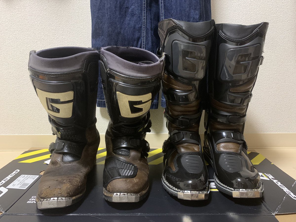 imride_motebike's tweet photo. EDプロこう見るとEDだなー。
ファストバック買いました。
ギンギンしてる。
#どうしてもガエルネがいい
#Gaerne
#ジャペックス #japex
#ファストバック #fastback
#エンデューロ #enduro
#edpro https://t.co/a5yb9EnmdR