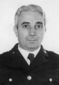 alberto_sanavia's tweet photo. #9gennaio 1980, #Venezia: l’ex gondoliere Luigi #Sardi (reduce da 24 anni di manicomio criminale per il delitto di Linda #Cimetta), aggredisce in calle dei Fabbri il maresciallo di polizia Savino #Sinisi, uccidendolo con un tubo di ferro https://t.co/PdwulVkyN9