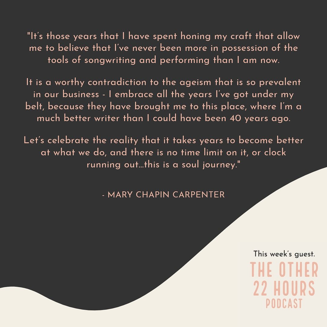 NEW EPISODE! A great conversation with Mary Chapin Carpenter about everything from her need for solitude in her writing process, to how artist’s fall into personalizing mistreatment from industry people, to weathering rejection and gratitude. linktr.ee/theother22hours