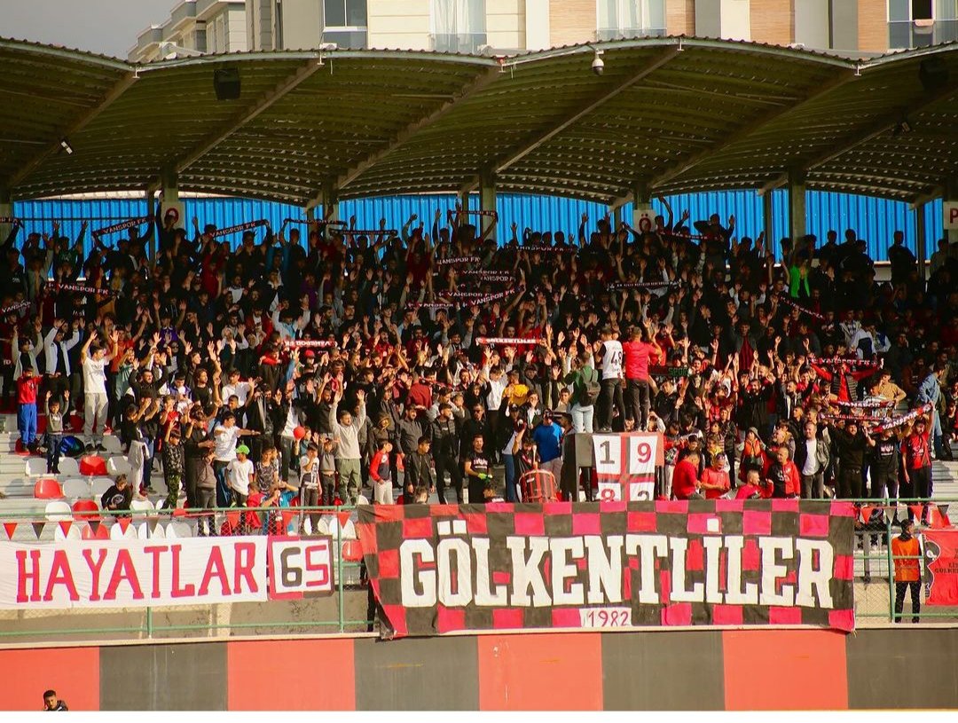 Sen küçüksün biz büyüğüz 
#feyatkıyakistifa