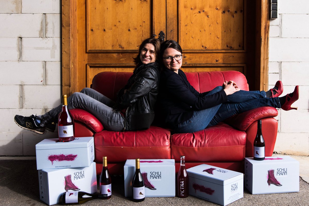 Rückblick 2023 (2)
2023 haben wir weitere Veranstaltungen organisiert wie:
🍺Eine Bierprobe mit "'s Esele" aus Asperg
Weinproben mit:
🍷Kinzinger Berghof
🍷Anette Closheim - Weingut Closheim / NAHE
🍷Stengel Sekt
🍷Weinhaus Bettina Schumann
Und zwei Knigge &amp; Benimmseminare