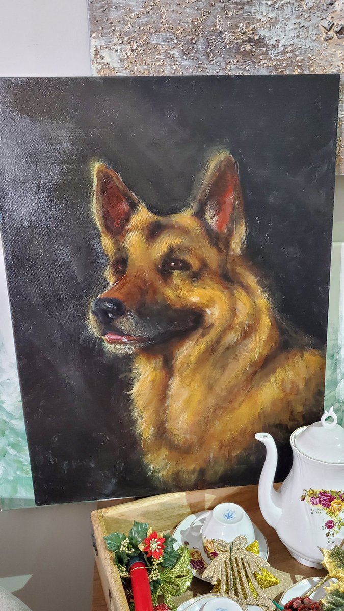 Gantosj's tweet image. Amazing Christmas present from my daughter.
Ace 🐕 like real life... Oil on canvass drawing by my talented artist daughter

What would you rate it from 1 to 10?