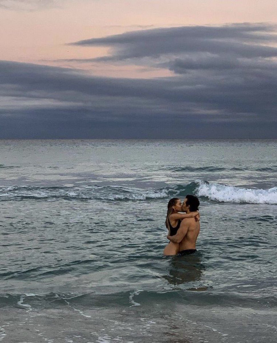 4upicsart's tweet image. you n 3@