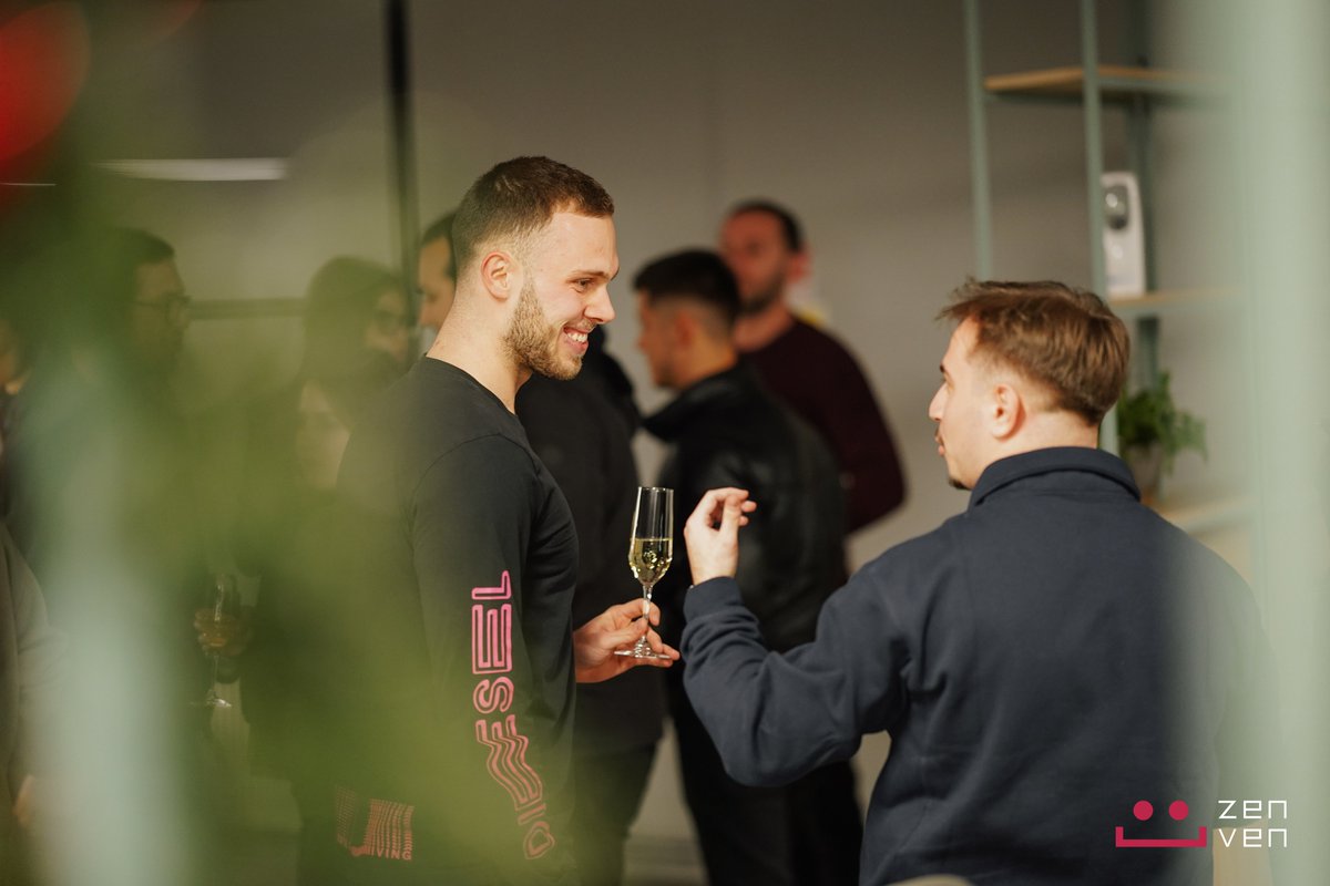 zenven.space tweet media