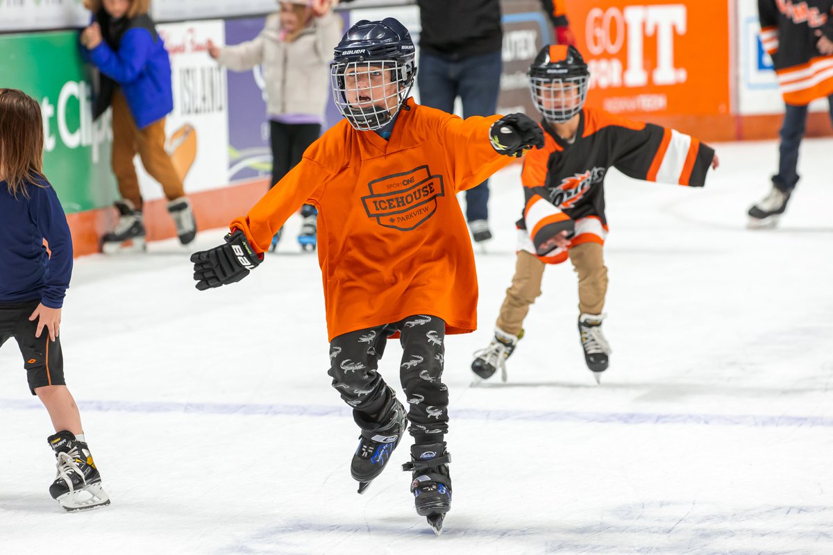 FWKomets's tweet image. 🚨 Post Game Skate has been moved! 🚨

Because Sunday is New Year's Eve, we will have this weekend's @meijer Post-Game Skate on Friday, Dec 29, and not following Sunday's game.