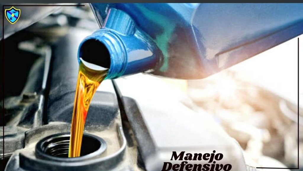 🚦 #Prevención || Es importante realizar los cambios de aceite respectivos para el buen funcionamiento de tu vehículo.
#UniónFamiliarEnNavidaf
#FANB #EjércitoYPuebloInvencibles #ArmaMaestra #Venezuela #27Dic