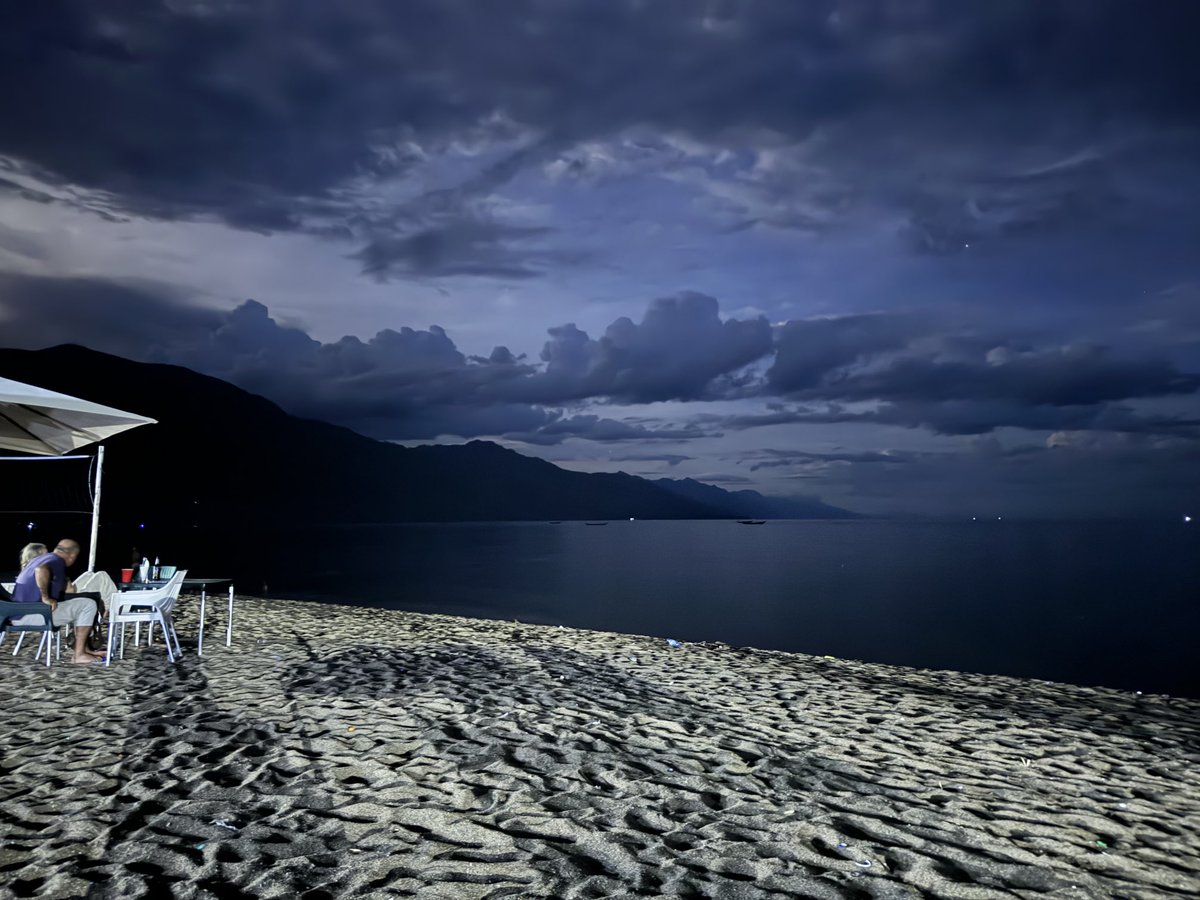 itourtanzania's tweet photo. Night life at Matema beach, Kyela, Mbeya, Tanzania. #VisitMbeya #VisitTanzania #BeautifulAfrica https://t.co/ANgSbTDd8e