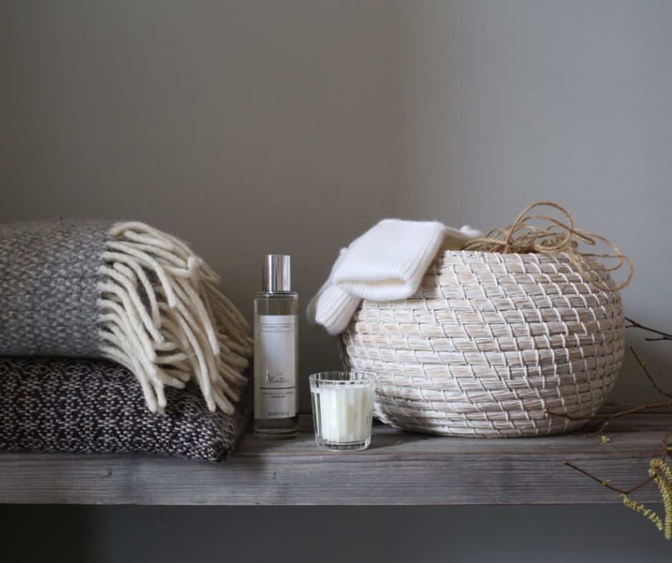 10 Must-Have Essentials for Your January Survival Kit
designhunter.co.uk/january-surviv…