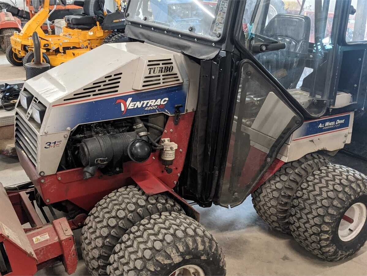municibid's tweet image. Prepared to handle tasks with exceptional precision, this meticulously maintained 2012 #Ventrac 4200 #Tractor comes with a variety of attachments. 🚜 mbid.us/3RVfLJU
✅3700 hours
📍Middleburg, PA

#AllWheelDrive #Farming #Landscaping #Farmlife #ForSale #Auction