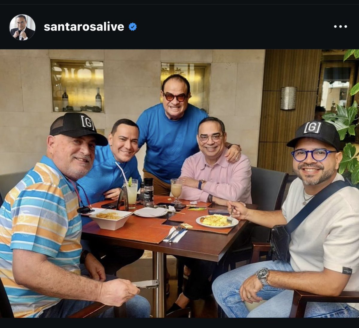 Imagínate uno compartir tan siquiera un desayunito con estas bestias ufff 🥹😍🔥🎶