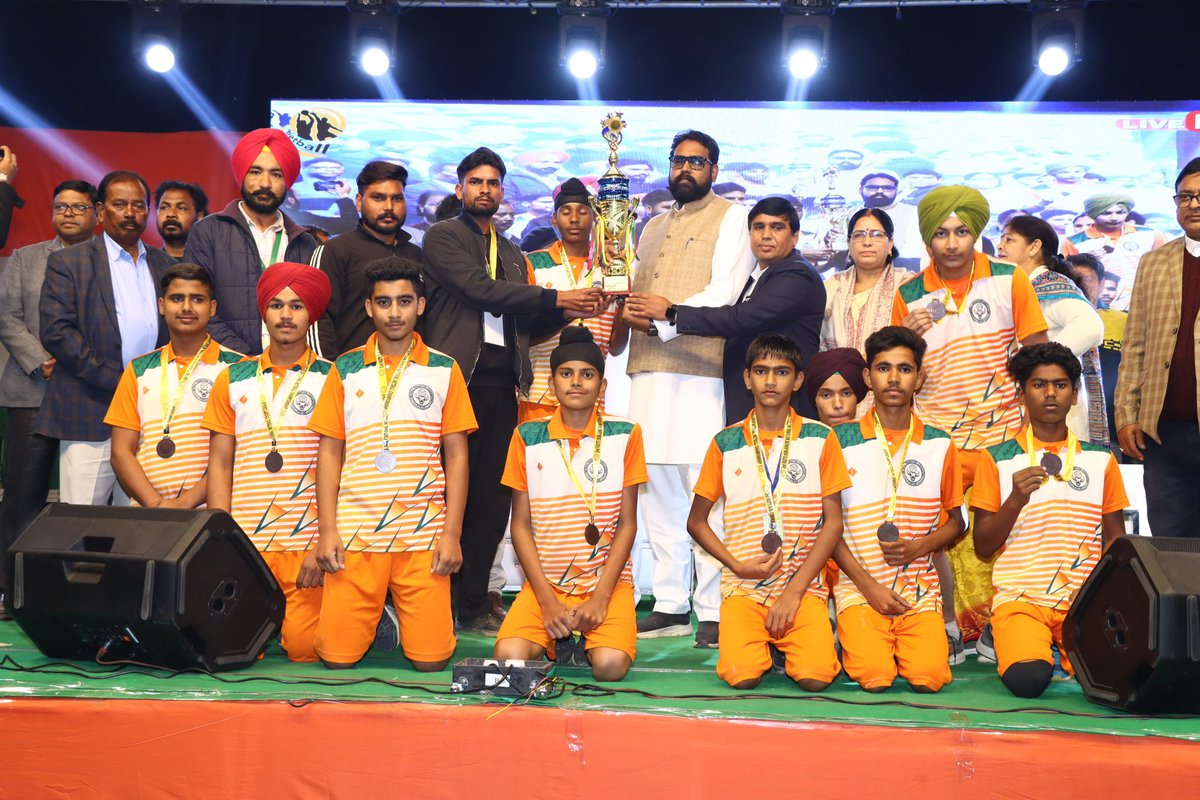 DipikaPS's tweet photo. Congratulations to the Winners, Runner-up & 3rd place team of the 2nd Sub junior Fast5 National Netball championships at Gandhi Maidan, Godda.
#NetSetGo #NetSetGoJharkhand https://t.co/IpEZSM5fI8