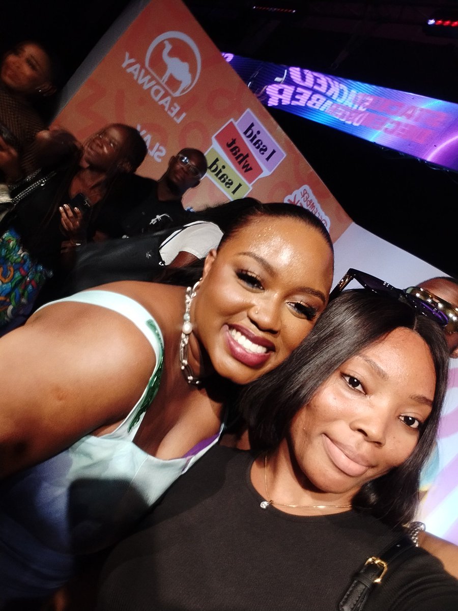 vor_phay's tweet photo. Hello boys and girls! Hello all! 
A not cool gyal and the bounce!!!#ISWIS https://t.co/q20YFw4jGL