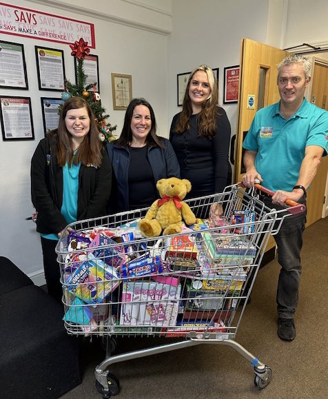 Massive thank you to the generous staff and customers of @AskNationwide Southend, Leigh & Rayleigh branches who have donated a trolley load of gifts for our Triple T families. Merry Christmas to all and thank you for your support on 2023. @BBCCiN @savs_southend
