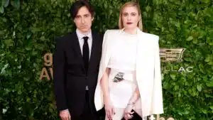 Greta Gerwig Marries Noah Baumbach After 12 Years Together! 

Wow, that's a solid 12-year foundation to build on! 
💍 
Wishing them all the happiness and love in the world. 🥂❤️ 
#GretaGerwig #NoahBaumbach #Congratulations