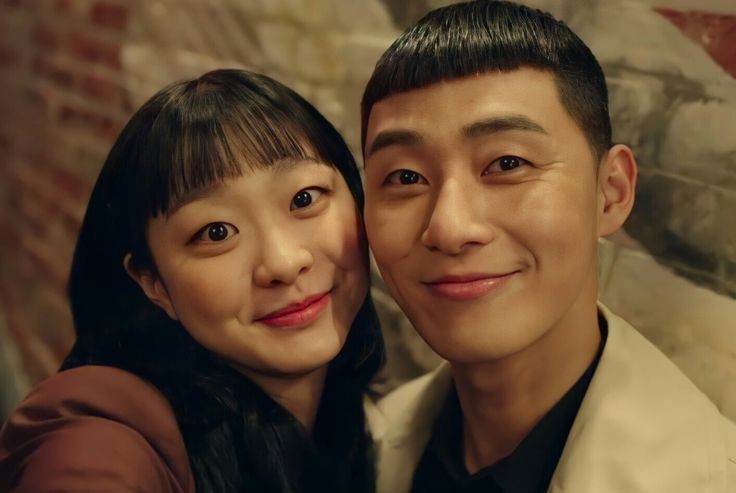 patriciaalvesz_'s tweet photo. Quando ela esperou por ele por 4 anos e nunca saiu do lado dele mesmo ele gostando de outra. Apenas ajudou ele a encontrar a felicidade sem cobrar nada em troca.

- Itaewon Class https://t.co/MLo6z0N3t0