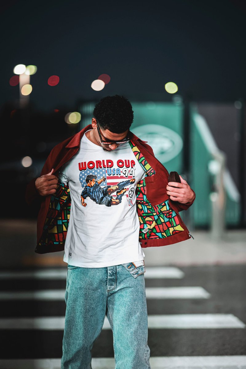 AllenLazard's tweet photo. Got to rock the new #FIFACLASSICS apparel on game day to rep my favourite @FIFAWorldCup tournaments!
Be sure you check out all the gear in the #FIFASTORE
#FIFAWORLDCUP #ad https://t.co/Vfbk3mIIpl