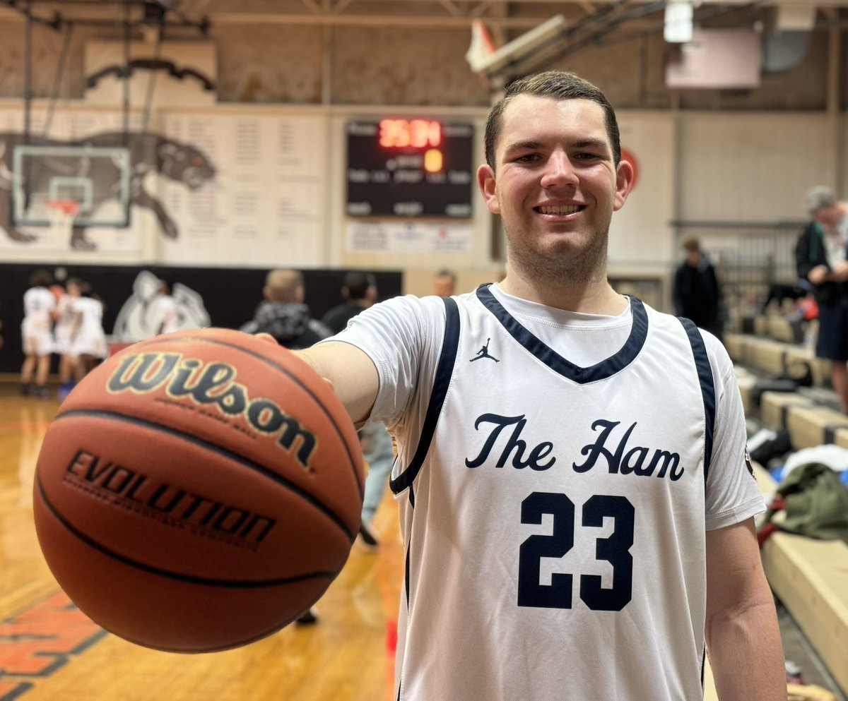 Player of the game:

Senior Dom Raymond with 27 points as Nottingham rolls past Absegami.

He was a BUCKET all day. 🏀🔥

@HTSD_Nottingham @coach_raba