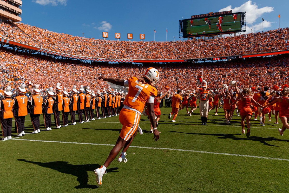 Vol_Football tweet picture