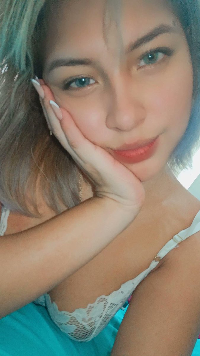 SandyStar_🌼 tweet media